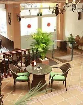 玛丽亚克里斯蒂娜酒店 林孔-德拉维多利亚 西班牙