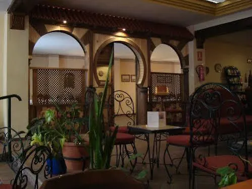 Hotel María Cristina Rincón de la Victoria 2*,  España
