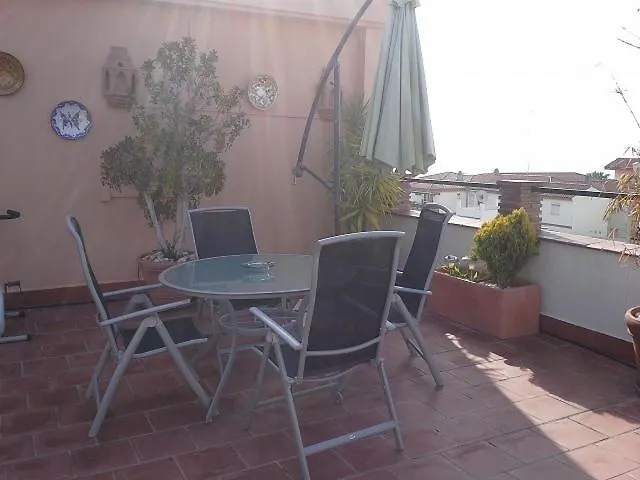 Hotel María Cristina Rincón de la Victoria 2*,